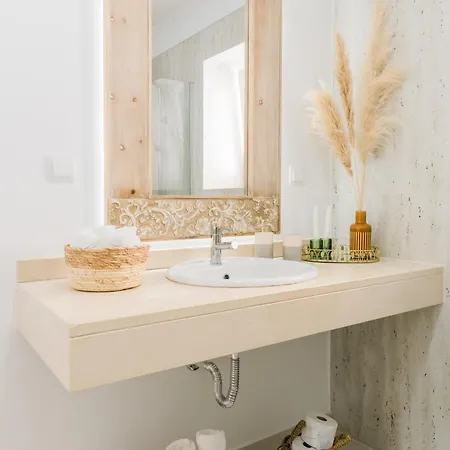 Casa Ti'rosa Feriehus Caniço